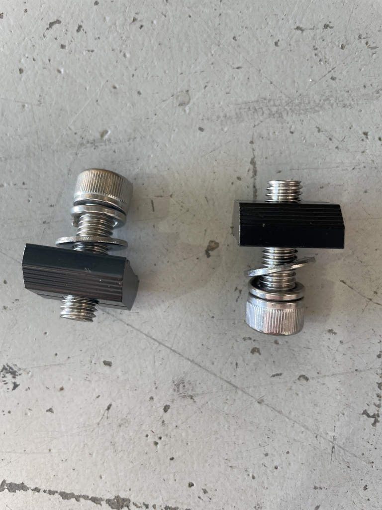 EON 355B track clamp (EON-TC-355B)